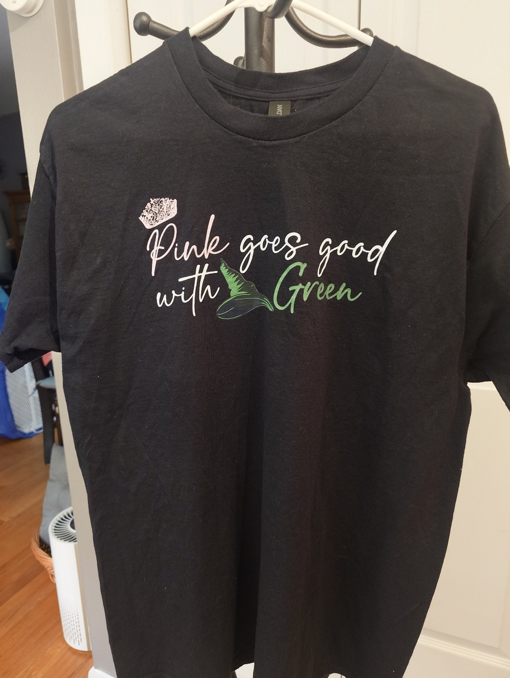 Wicked Themed Black Graphic Tee "Pink Goes Good With Green" Size KG
